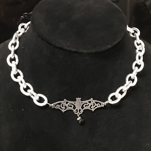 Handmade Jewelry - Bat Choker Silver Chunky Necklace Gothic Chain Punk Rock Biker Goth Collar